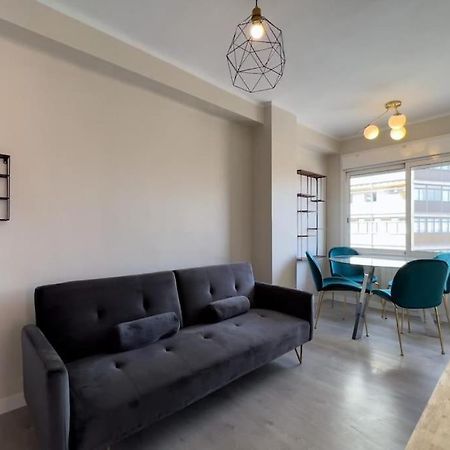 Bebarceloner Sant Andreu Apartments - 3 Bedrooms Esterno foto