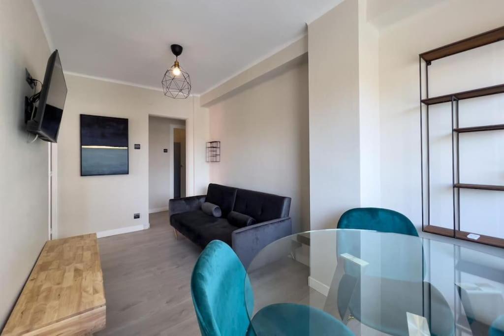 Bebarceloner Sant Andreu Apartments - 3 Bedrooms Esterno foto